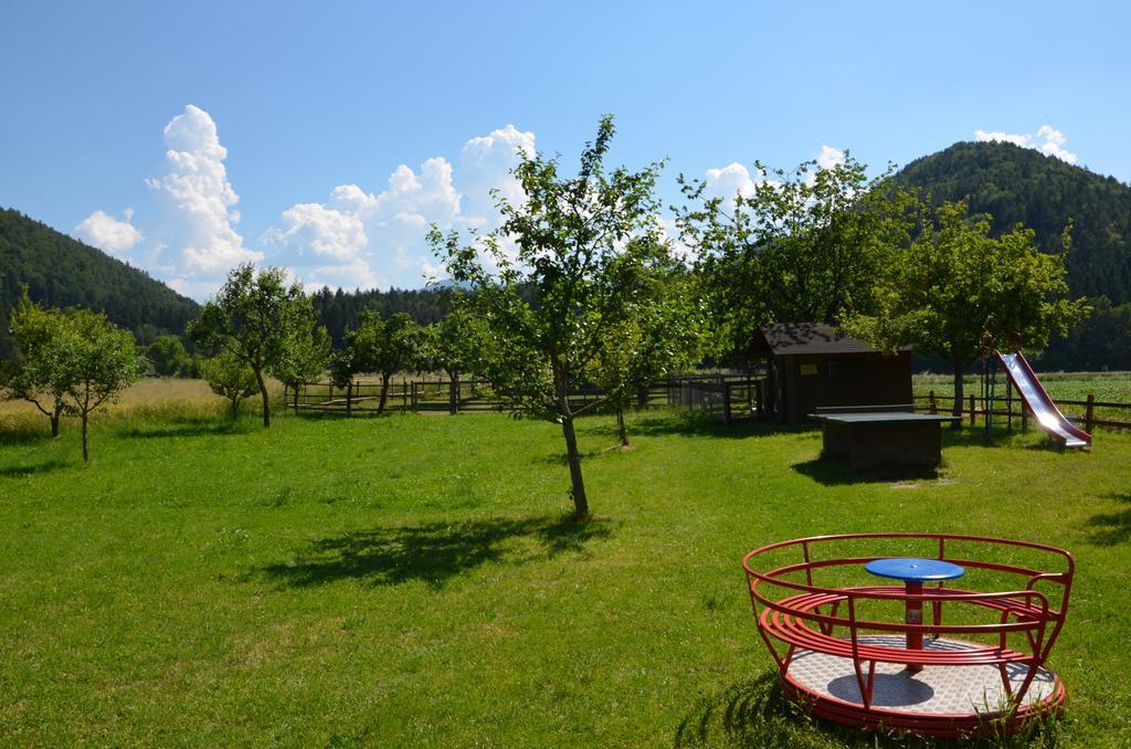 Pension Tschische St. Kanzian am Klopeiner See Exterior foto