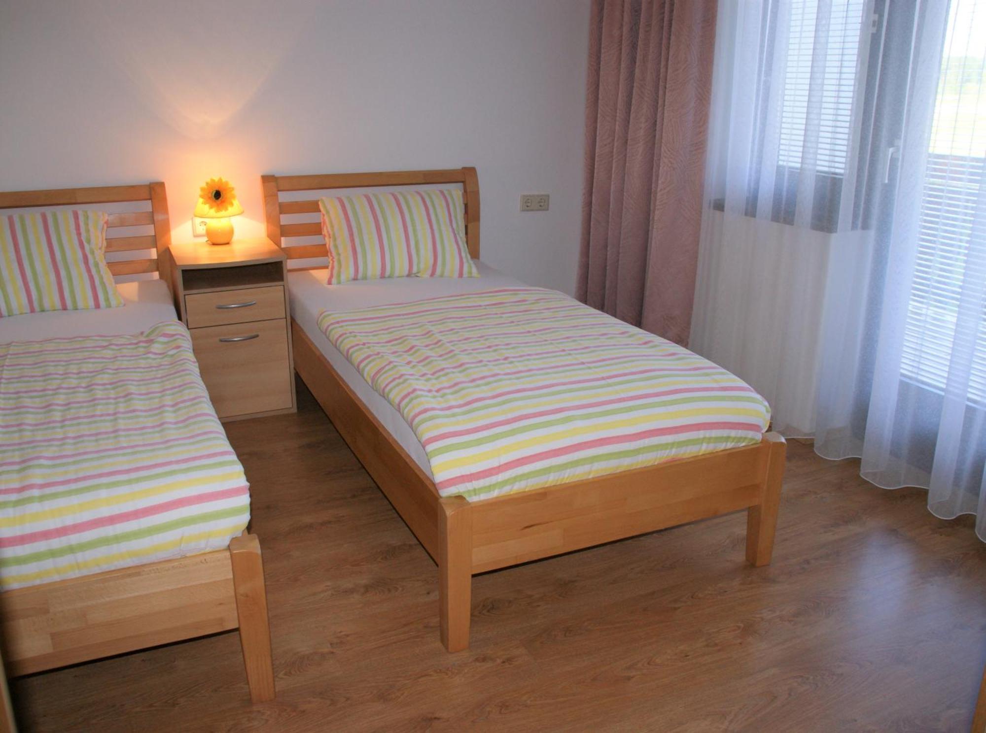 Pension Tschische St. Kanzian am Klopeiner See Exterior foto