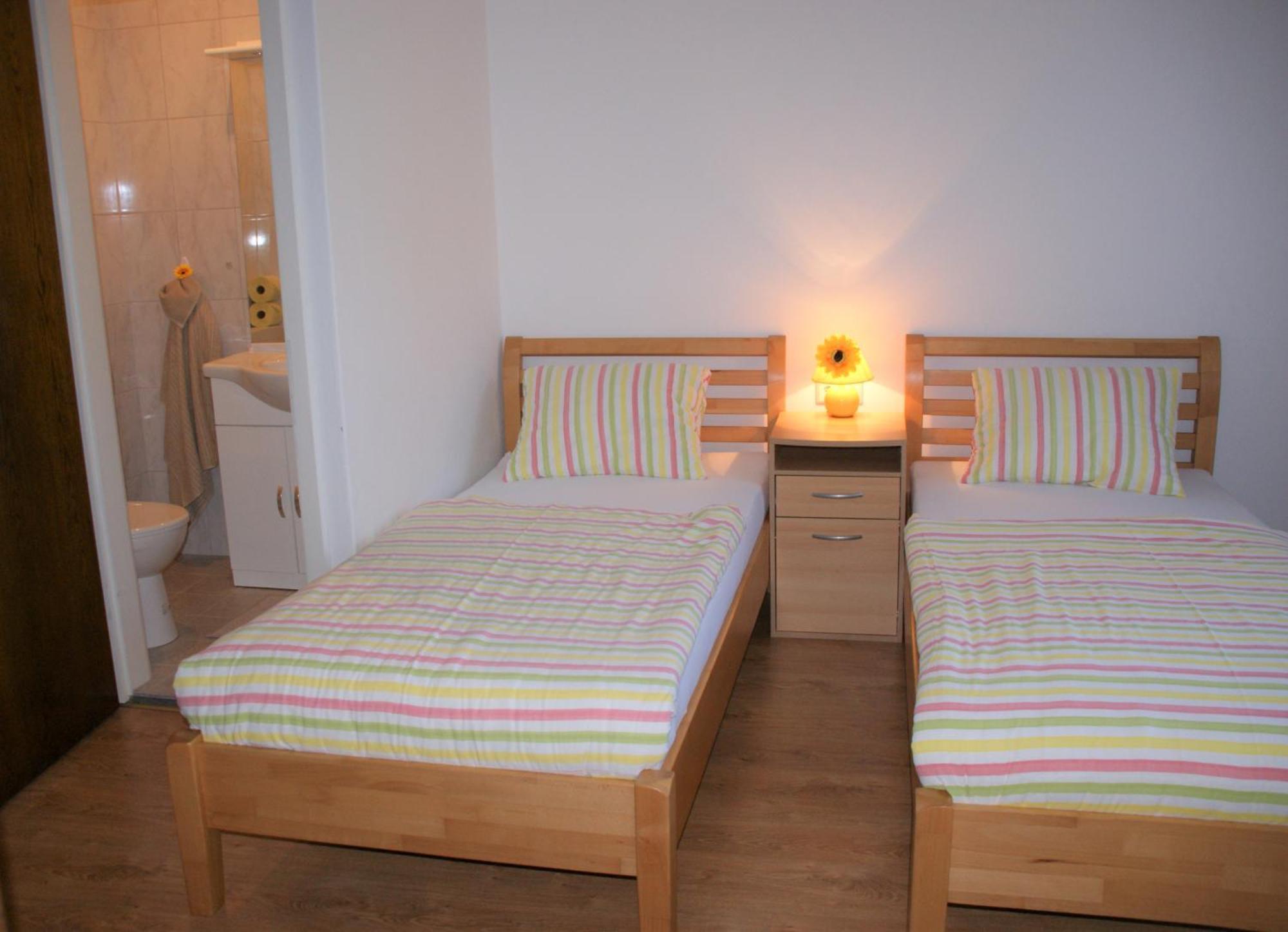 Pension Tschische St. Kanzian am Klopeiner See Exterior foto